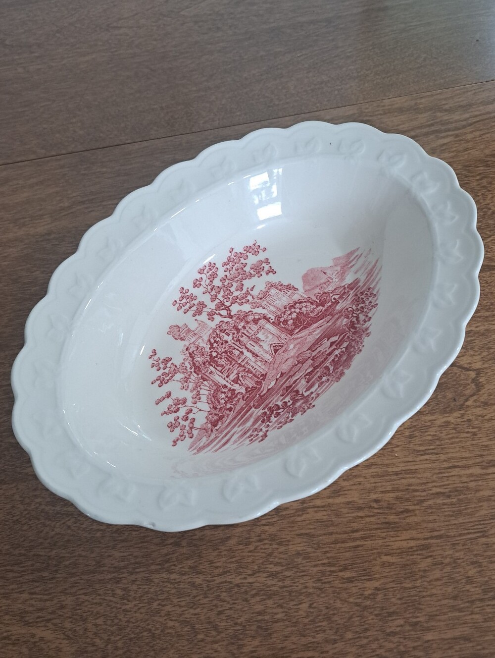 TS&T Serving Bowl